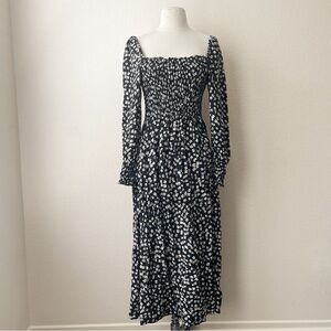 Fairy Grunge Black Cream Floral Long Sleeved Square Neck Dress Women’s Small